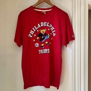 NBA x Grateful Dead x 76ers  s/s t-shirt  size: L, great condition